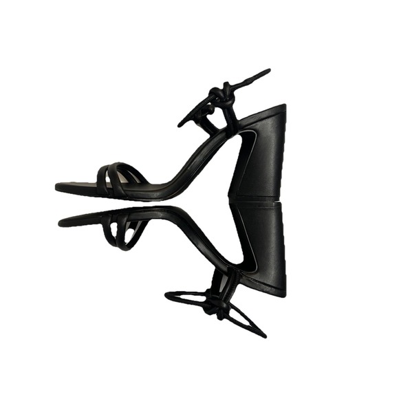 Black Leather Steve Madden Marrlow 4" Heels Sandals Size 9 M New‎ No Box - Picture 9 of 9